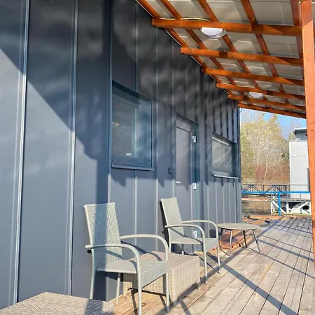 Captains Danube Houseboat - * Pressburg