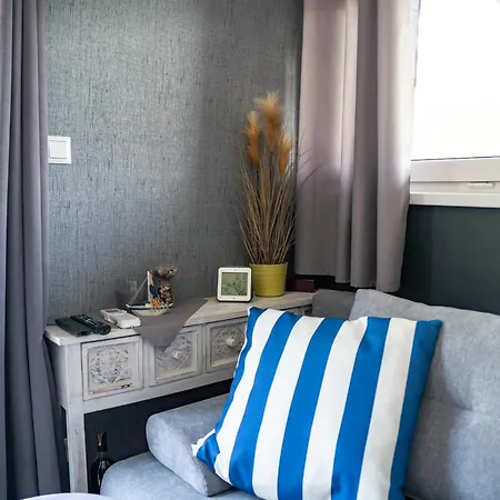 Apartment Captains Danube Houseboat - Bratislava