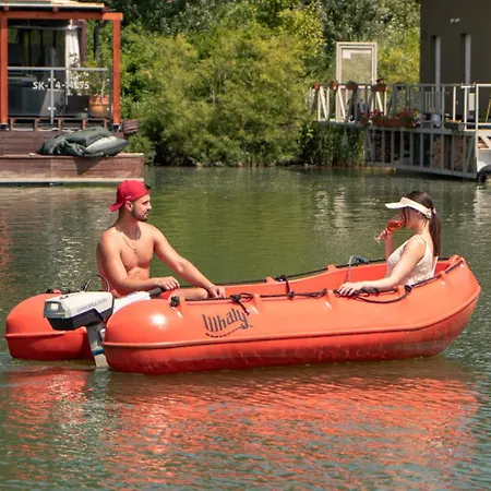 Captains Danube Houseboat - Apartman Pozsony